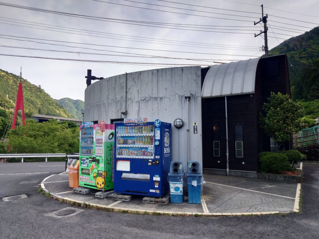 道の駅霧の森車中泊