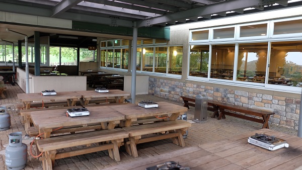 イングランドの丘　バーベキュー