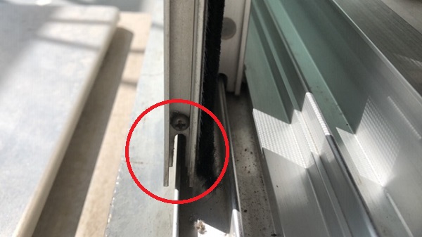 隙間 網戸 網戸や窓の隙間から侵入するゴキブリを何としても阻止する方法【対策】