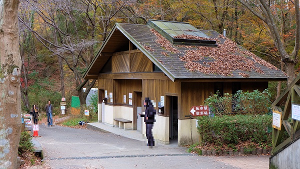 ピトンの小屋 トイレ
